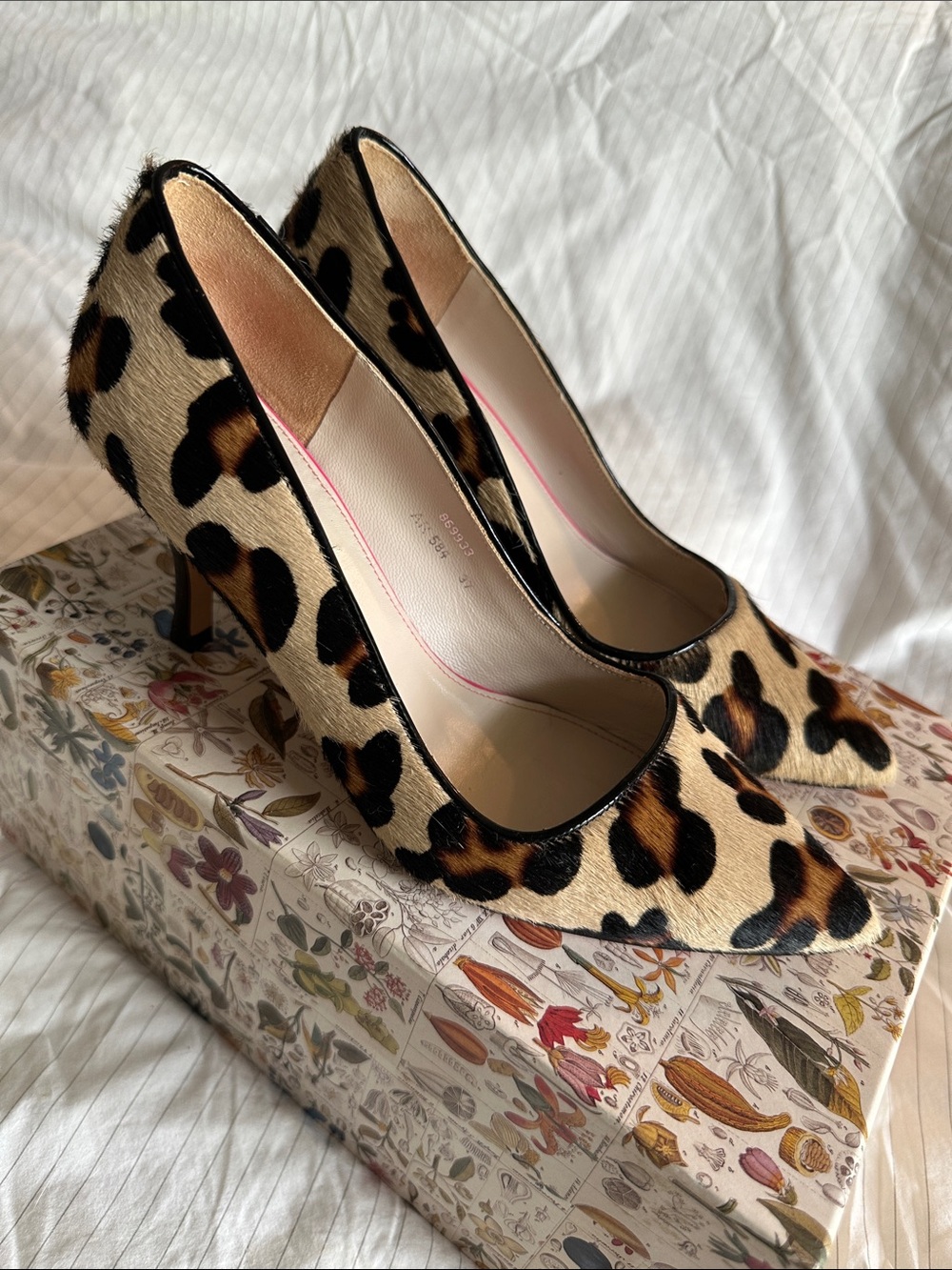 Boden - Leopard Print Pointed-Toe Pumps - Size 37